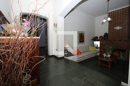 Hall de entrada de casa à venda com 5 quartos, 300m² em Perdizes, São Paulo