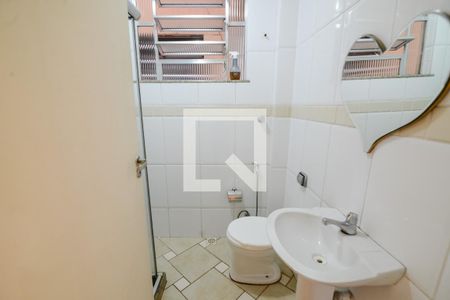 Apartamento para alugar com 65m², 2 quartos e sem vagaBanheiro