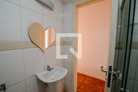 Apartamento para alugar com 65m², 2 quartos e sem vagaBanheiro