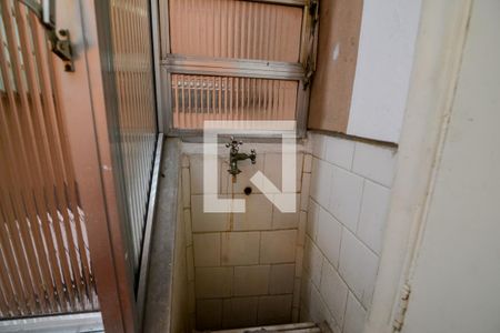 Apartamento para alugar com 65m², 2 quartos e sem vagaÁrea de Serviço