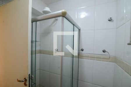 Apartamento para alugar com 65m², 2 quartos e sem vagaBanheiro