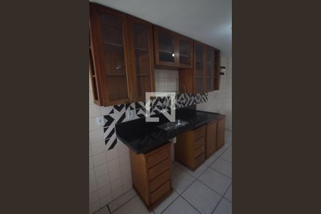 Apartamento à venda com 70m², 2 quartos e 1 vaga Apartamento à venda com 70m², 2 quartos e 1 vagaCozinha - Armários