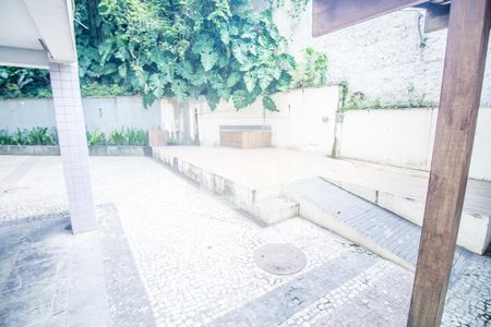 Apartamento à venda com 70m², 2 quartos e 1 vaga Apartamento à venda com 70m², 2 quartos e 1 vagaÁrea comum