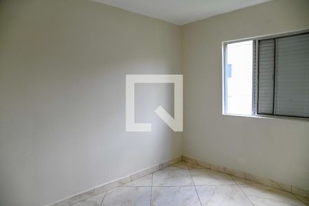 Quarto 2 de apartamento para alugar com 2 quartos, 56m² em Jardim Patente, São Paulo