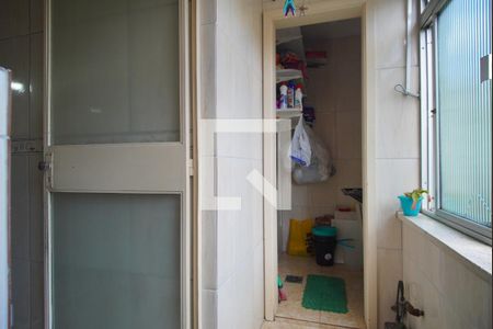 Apartamento à venda com 64m², 2 quartos e sem vagaÁrea de Serviço