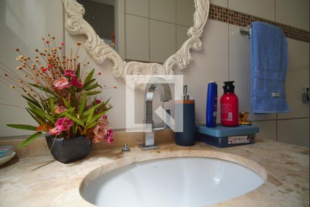 Apartamento à venda com 64m², 2 quartos e sem vagaBanheiro 