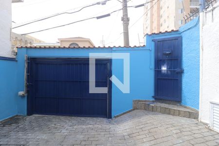 Casa à venda com 250m², 2 quartos e 4 vagasEntrada