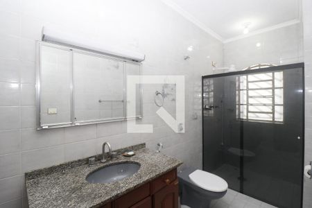 Casa à venda com 250m², 2 quartos e 4 vagasBanheiro