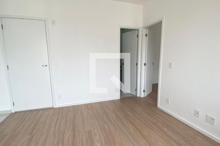 Sala de apartamento para alugar com 1 quarto, 41m² em Jardim Tupanci, Barueri