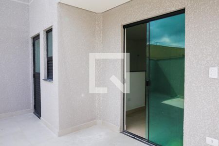 Apartamento para alugar com 48m², 2 quartos e 1 vagaÁrea de Serviço e Quintal