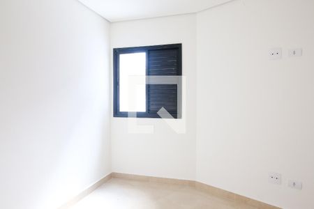 Quarto 2 de apartamento para alugar com 2 quartos, 48m² em Vila São Pedro, Santo André