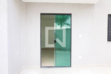 Apartamento para alugar com 48m², 2 quartos e 1 vagaÁrea de Serviço e Quintal