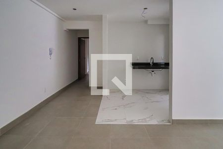 Sala de apartamento para alugar com 3 quartos, 78m² em Nova Floresta, Belo Horizonte