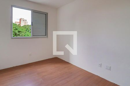 Quarto 1 de apartamento para alugar com 2 quartos, 64m² em Nova Floresta, Belo Horizonte