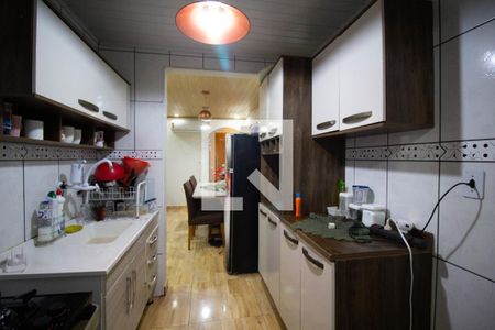 Casa à venda com 130m², 2 quartos e 2 vagas Casa à venda com 130m², 2 quartos e 2 vagasCozinha