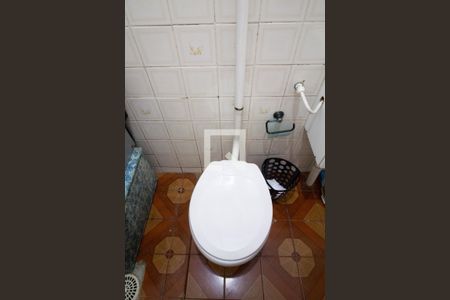 Casa à venda com 130m², 2 quartos e 2 vagas Casa à venda com 130m², 2 quartos e 2 vagasBanheiro da Suíte