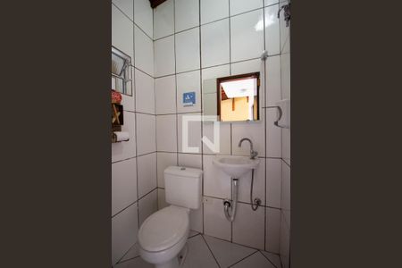 Casa para alugar com 72m², 2 quartos e 2 vagas Casa para alugar com 72m², 2 quartos e 2 vagasLavabo 2