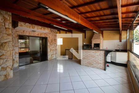 Casa para alugar com 72m², 2 quartos e 2 vagas Casa para alugar com 72m², 2 quartos e 2 vagasÁrea Gourmet