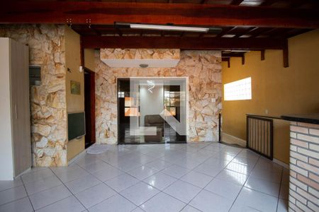 Casa para alugar com 72m², 2 quartos e 2 vagas Casa para alugar com 72m², 2 quartos e 2 vagasÁrea Gourmet