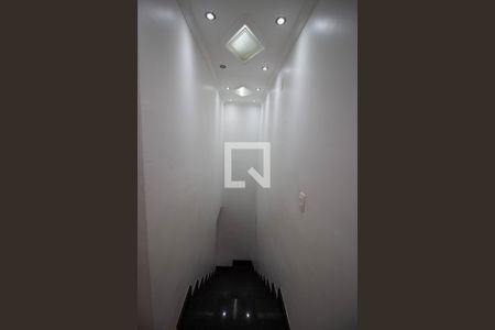 Escada de casa para alugar com 2 quartos, 72m² em Cidade Líder, São Paulo