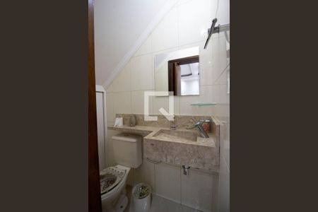 Casa para alugar com 72m², 2 quartos e 2 vagas Casa para alugar com 72m², 2 quartos e 2 vagasLavabo