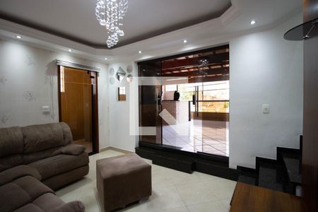Sala de casa para alugar com 2 quartos, 72m² em Cidade Líder, São Paulo