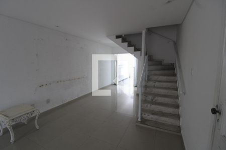 Sala de casa de condomínio para alugar com 2 quartos, 250m² em Vila Formosa, São Paulo