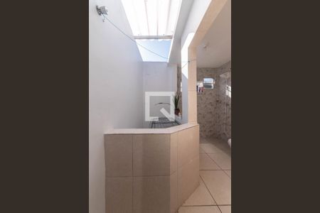 Casa à venda com 63m², 2 quartos e 1 vagaBanheiro da Suíte