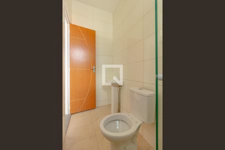 Casa de condomínio para alugar com 110m², 2 quartos e 1 vaga Casa de condomínio para alugar com 110m², 2 quartos e 1 vagaBanheiro da Suíte 1