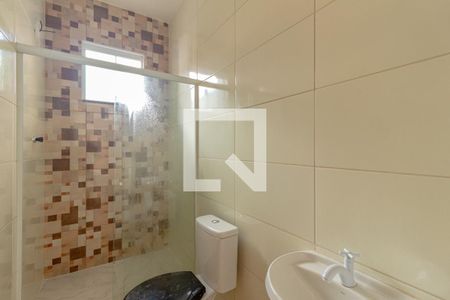 Casa de condomínio para alugar com 110m², 2 quartos e 1 vaga Casa de condomínio para alugar com 110m², 2 quartos e 1 vagaBanheiro da Suíte 2