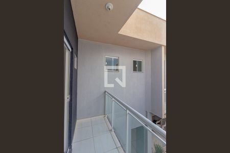 Casa de condomínio para alugar com 110m², 2 quartos e 1 vaga Casa de condomínio para alugar com 110m², 2 quartos e 1 vagaVaranda da Suíte 1