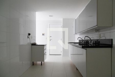 Apartamento para alugar com 180m², 4 quartos e 2 vagasCozinha