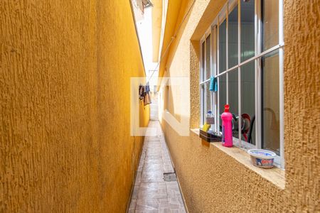 Casa à venda com 250m², 5 quartos e 3 vagasCorredor