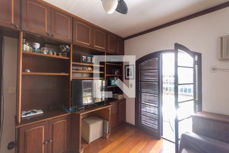 Casa à venda com 190m², 3 quartos e 1 vagaQuarto 1 (segundo andar)