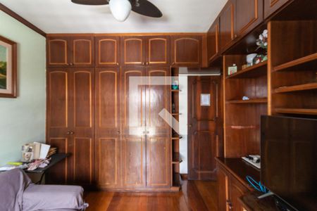 Casa à venda com 190m², 3 quartos e 1 vagaQuarto 1 (segundo andar)