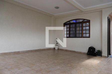 Casa à venda com 120m², 3 quartos e 2 vagasgaragem