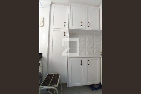 Apartamento à venda com 82m², 3 quartos e 2 vagas Apartamento à venda com 82m², 3 quartos e 2 vagasÁrea de Serviço