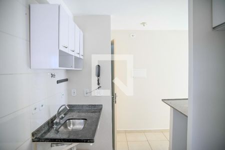 Apartamento à venda com 48m², 2 quartos e 1 vaga Apartamento à venda com 48m², 2 quartos e 1 vagaCozinha