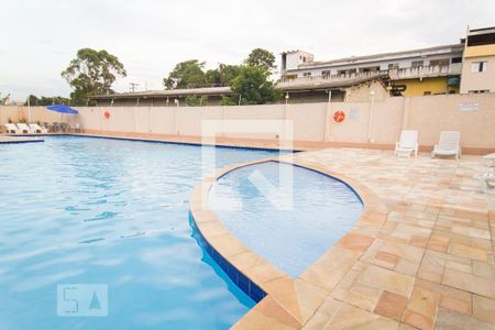 Apartamento à venda com 48m², 2 quartos e 1 vaga Apartamento à venda com 48m², 2 quartos e 1 vagaPiscina