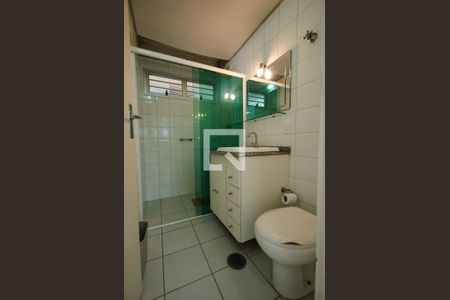 Banheiro de apartamento à venda com 1 quarto, 34m² em Liberdade, São Paulo