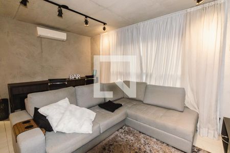 Apartamento à venda com 70m², 1 quarto e 1 vagaSala