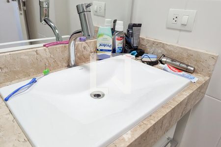 Apartamento à venda com 177m², 3 quartos e 3 vagasBanheiro da suíte 3