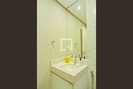 Casa à venda com 160m², 3 quartos e 2 vagasBanheiro da Suíte 2