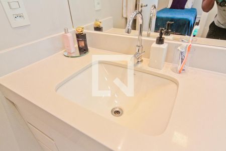 Casa à venda com 160m², 3 quartos e 2 vagasBanheiro da Suíte 1