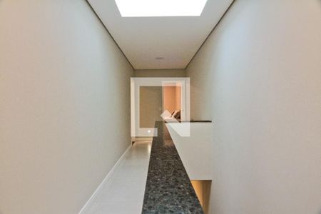 Casa à venda com 160m², 3 quartos e 2 vagasCorredor