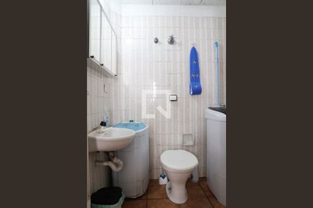 Studio à venda com 48m², 2 quartos e sem vaga Studio à venda com 48m², 2 quartos e sem vagaBanheiro