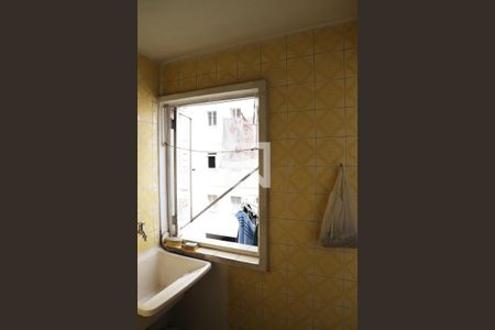 Studio à venda com 48m², 2 quartos e sem vaga Studio à venda com 48m², 2 quartos e sem vagaÁrea de Serviço