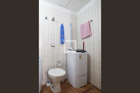 Studio à venda com 48m², 2 quartos e sem vaga Studio à venda com 48m², 2 quartos e sem vagaBanheiro