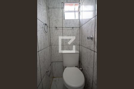 Banheiro de kitnet/studio para alugar com 1 quarto, 25m² em Vila Siria, São Paulo