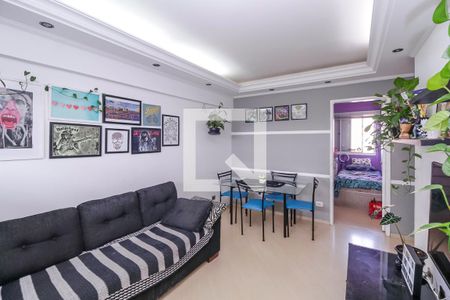 Sala de apartamento para alugar com 2 quartos, 60m² em Vila Margarida, São Paulo
